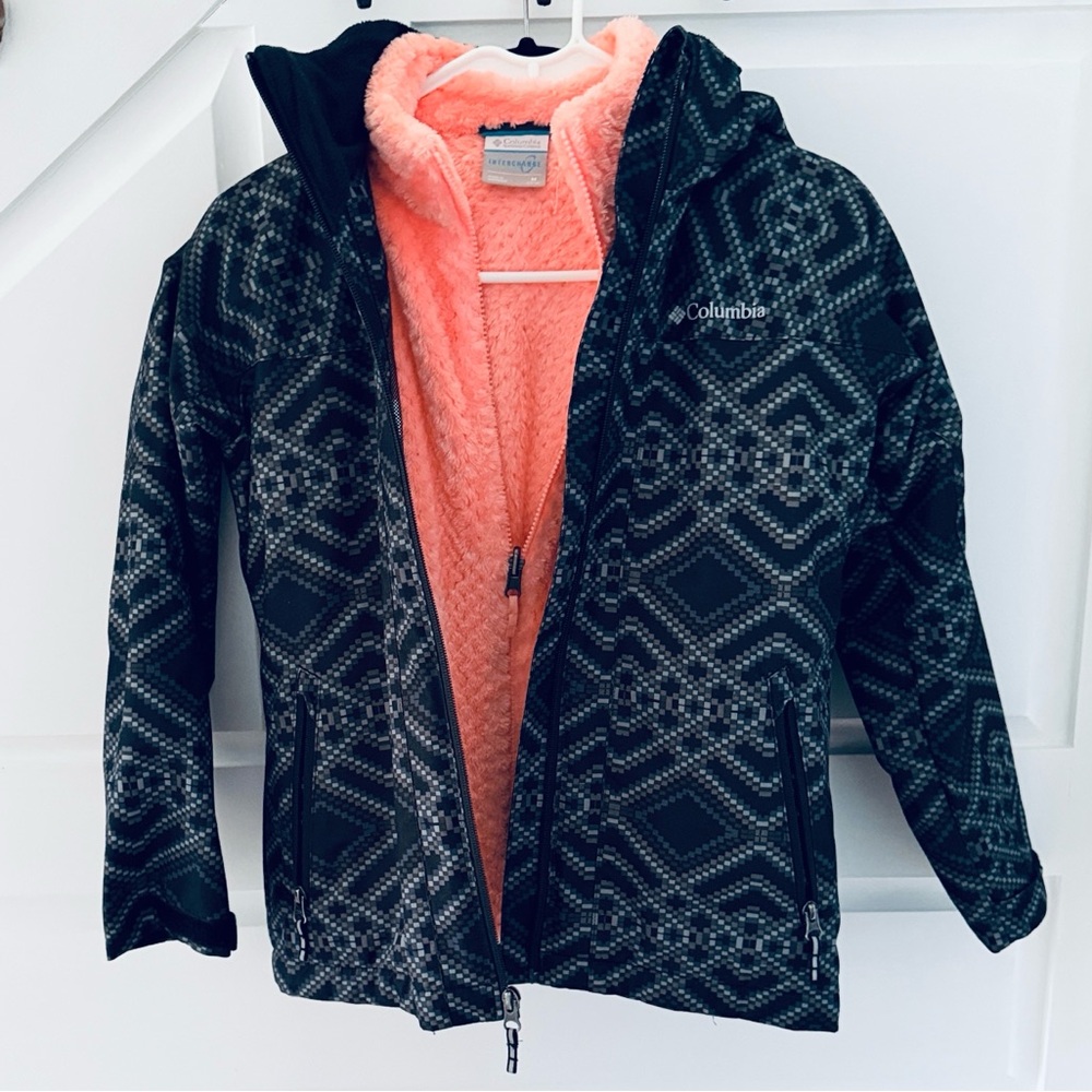 Girls Columbia geometric print Omni heat ski Jacket with hood and fleece liner M